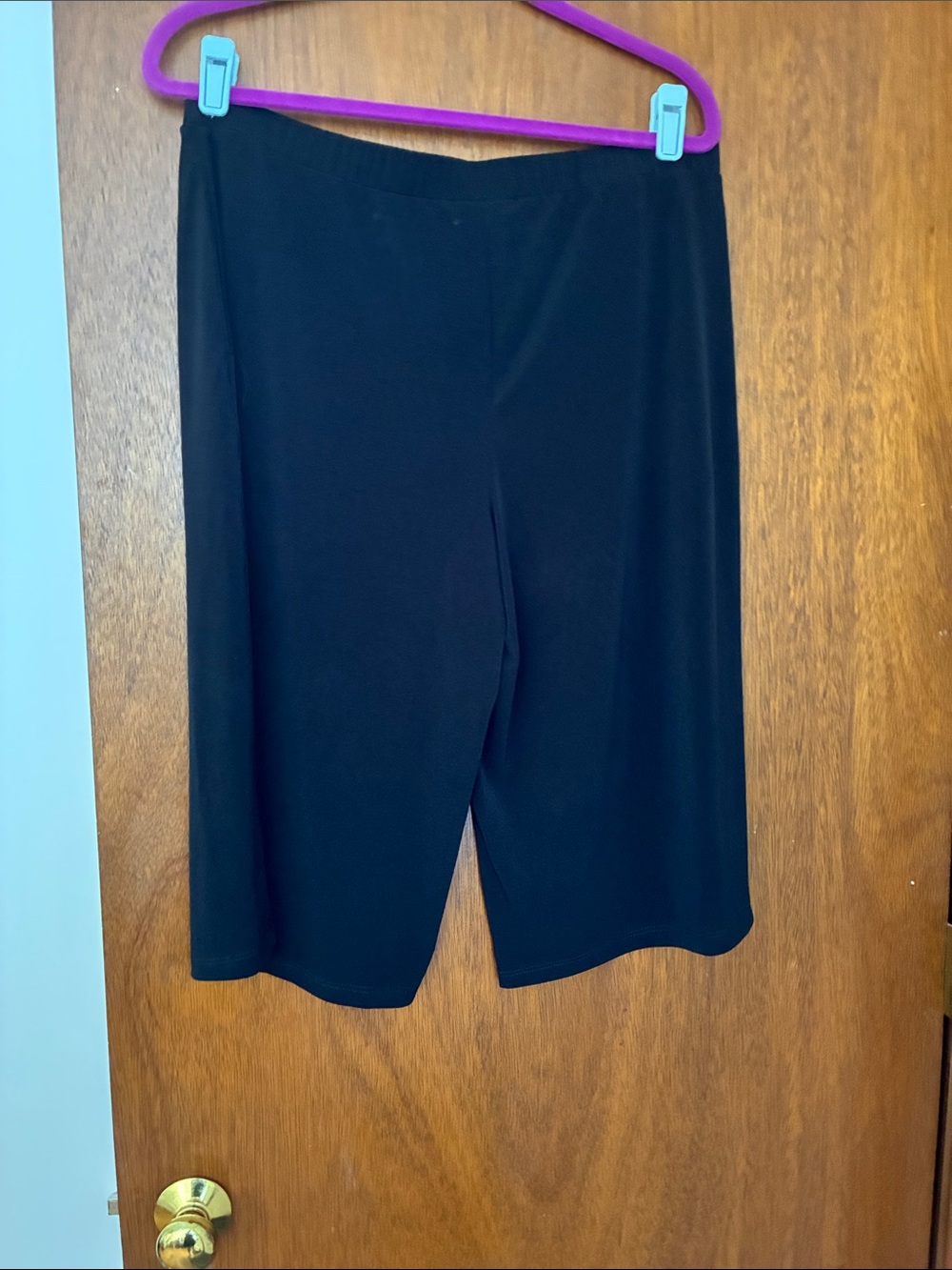 Wide leg - Picture 3 of 3